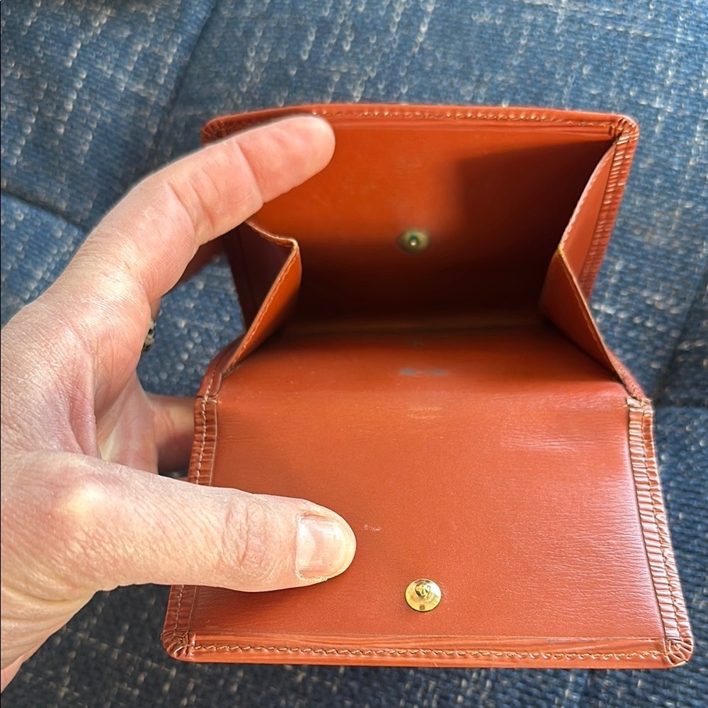 Louis Vuitton Epi Textured Leather Wallet - Orange - Picture 6 of 8